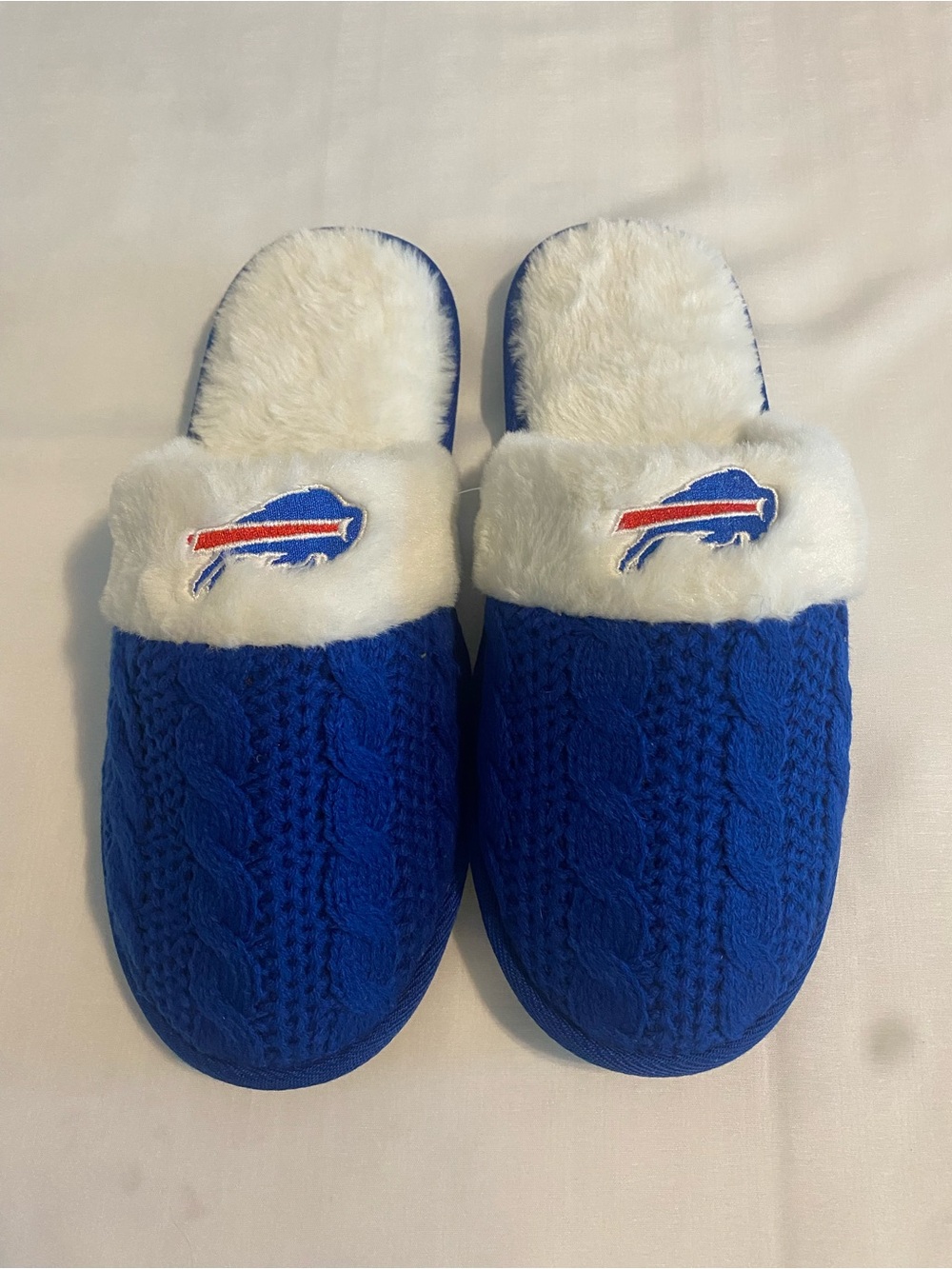 Faux-Fur Cuffed Cable Knit Slippers in Royal Blue with Team L